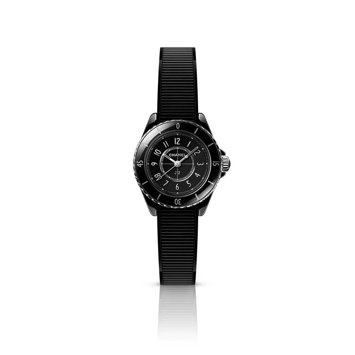 「J12 28MM」ウォッチ〈高耐性ブラック セラミック、SS、クォーツ、ケース径28mm〉¥836,000