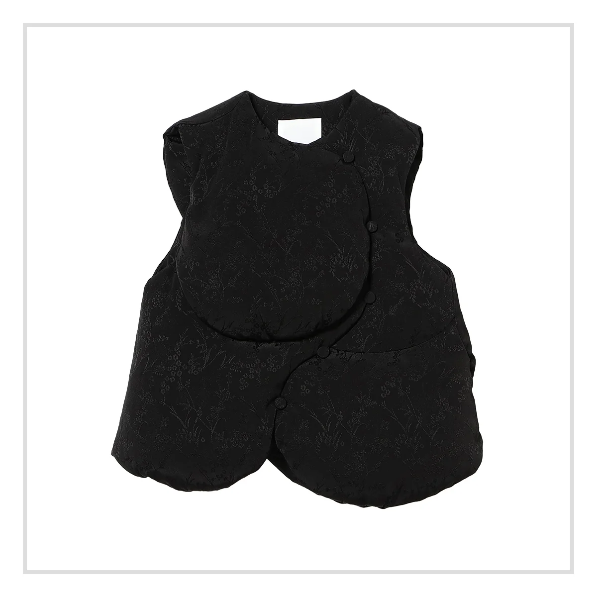 マメ クロゴウチ　ダウンベスト