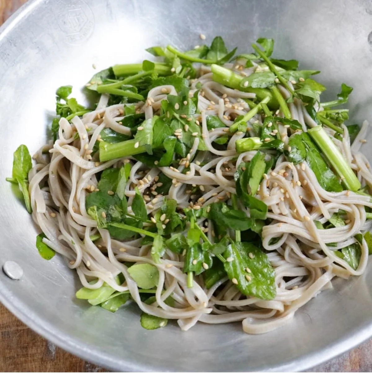 クレソンのナンプラー蕎麦