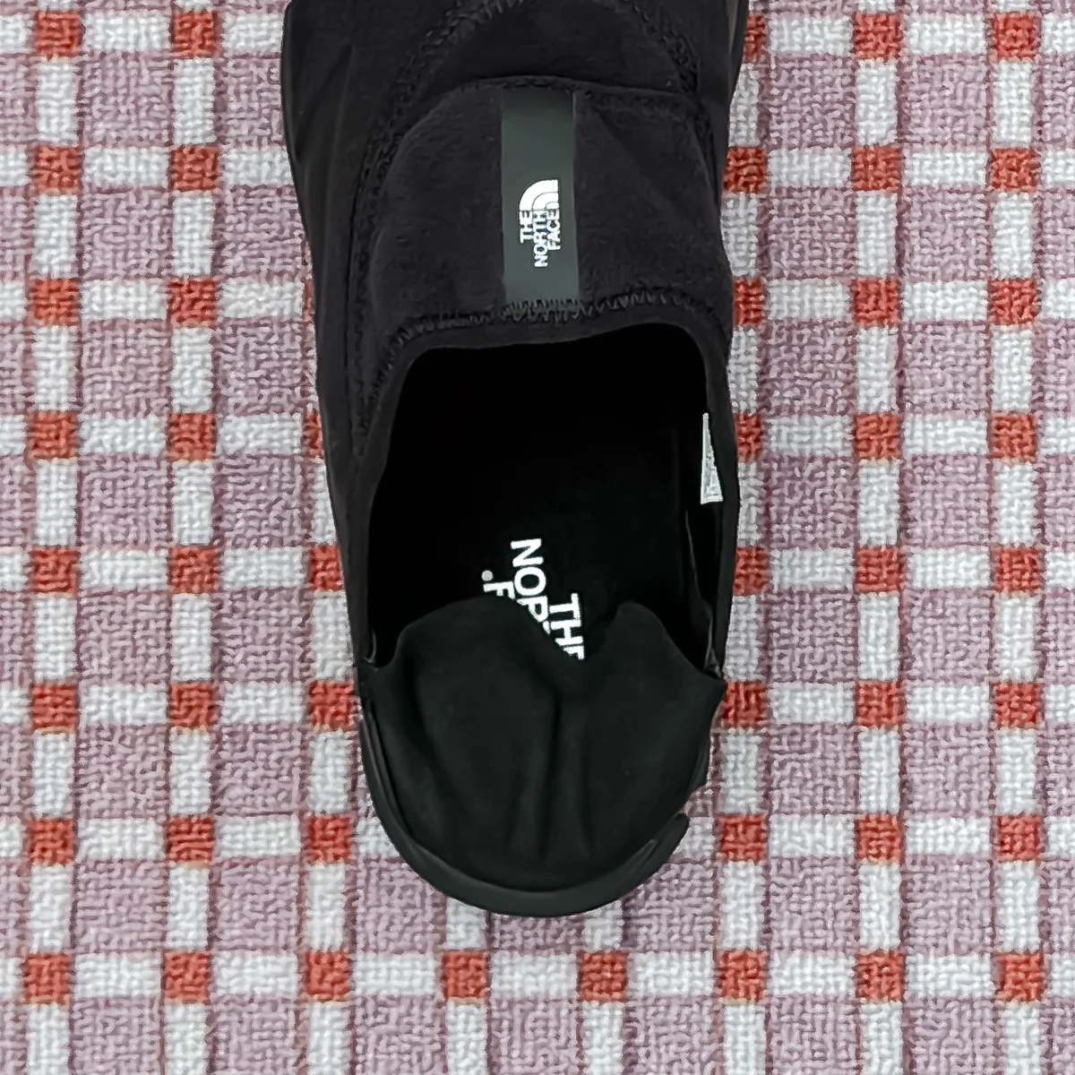 ストレイタム ピカ フリース ザ・ノース・フェイス 踵部分の寄り