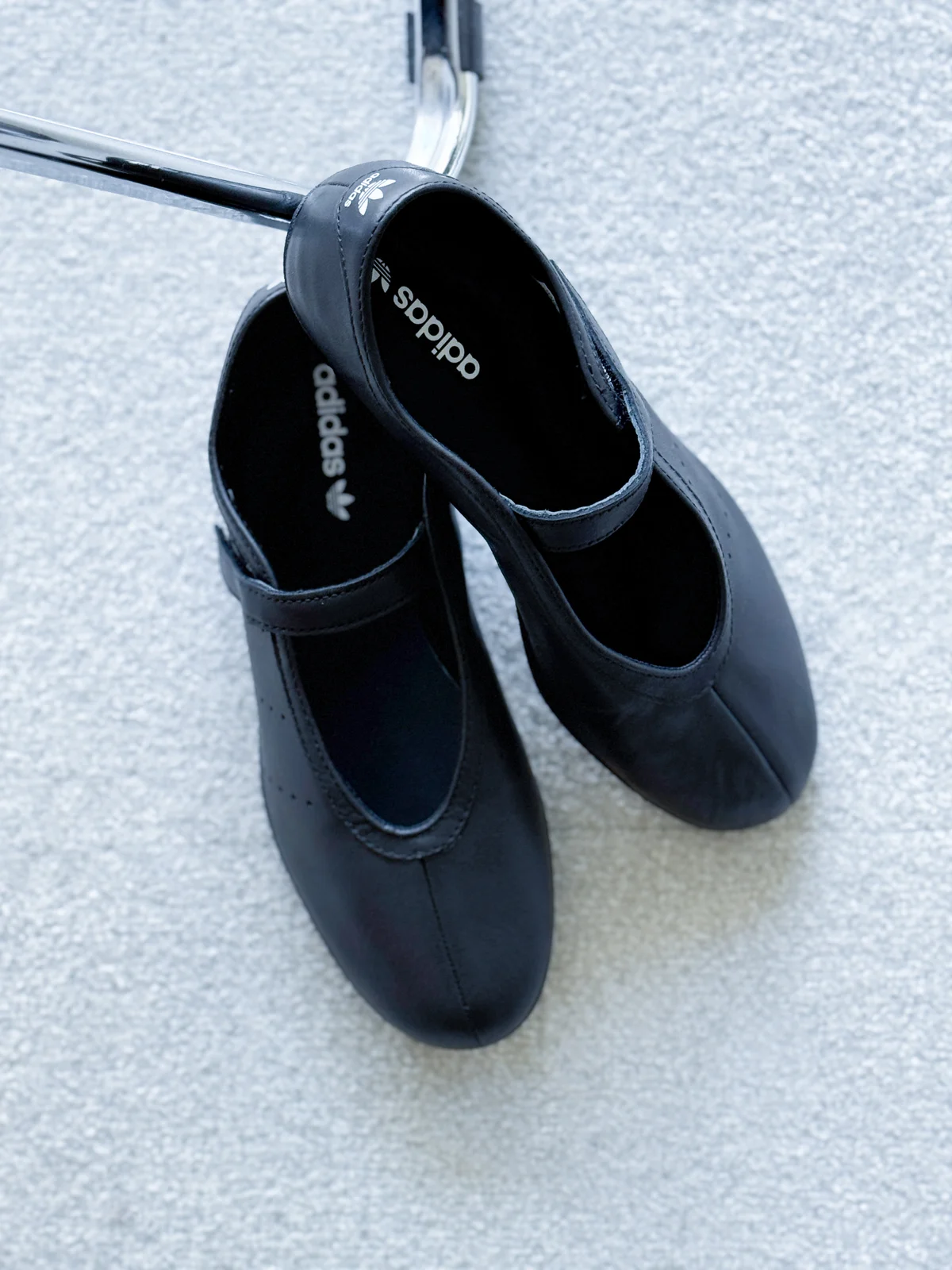 アディダス　スタンスミス　ローバレエの全体写真