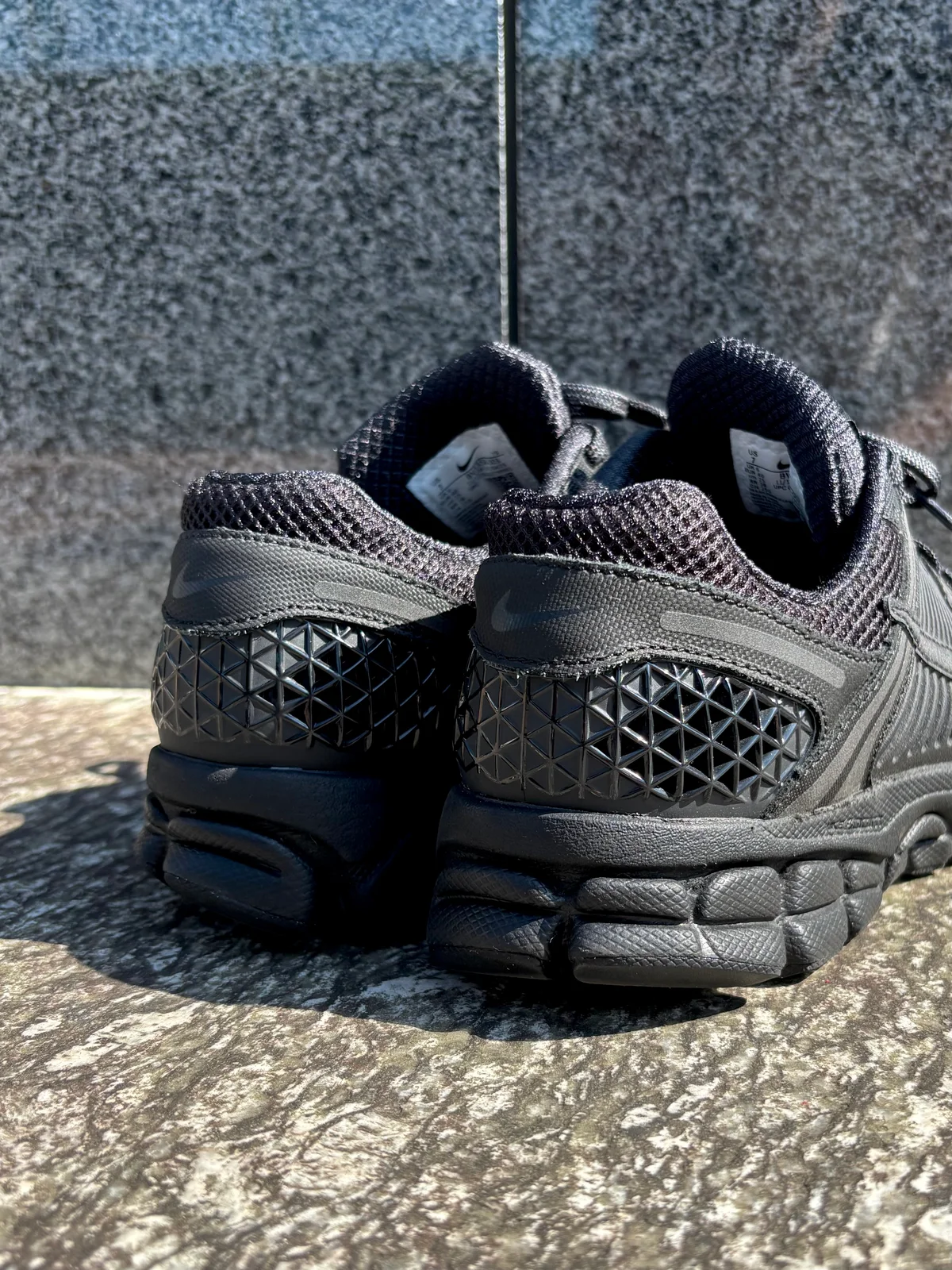 NIKE ナイキ スニーカー ナイキ ズーム ボメロ 5　かかと　クッション