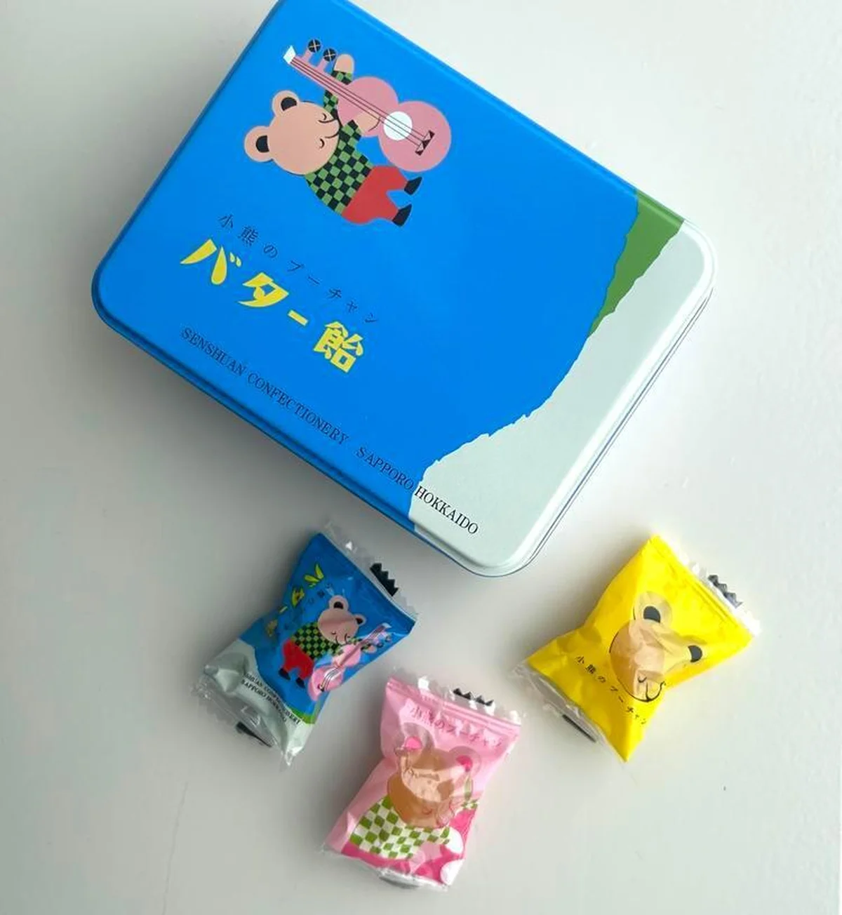 千秋庵で見つけた、小熊のプーチャンバター飴。3種類の絵柄がかわいい