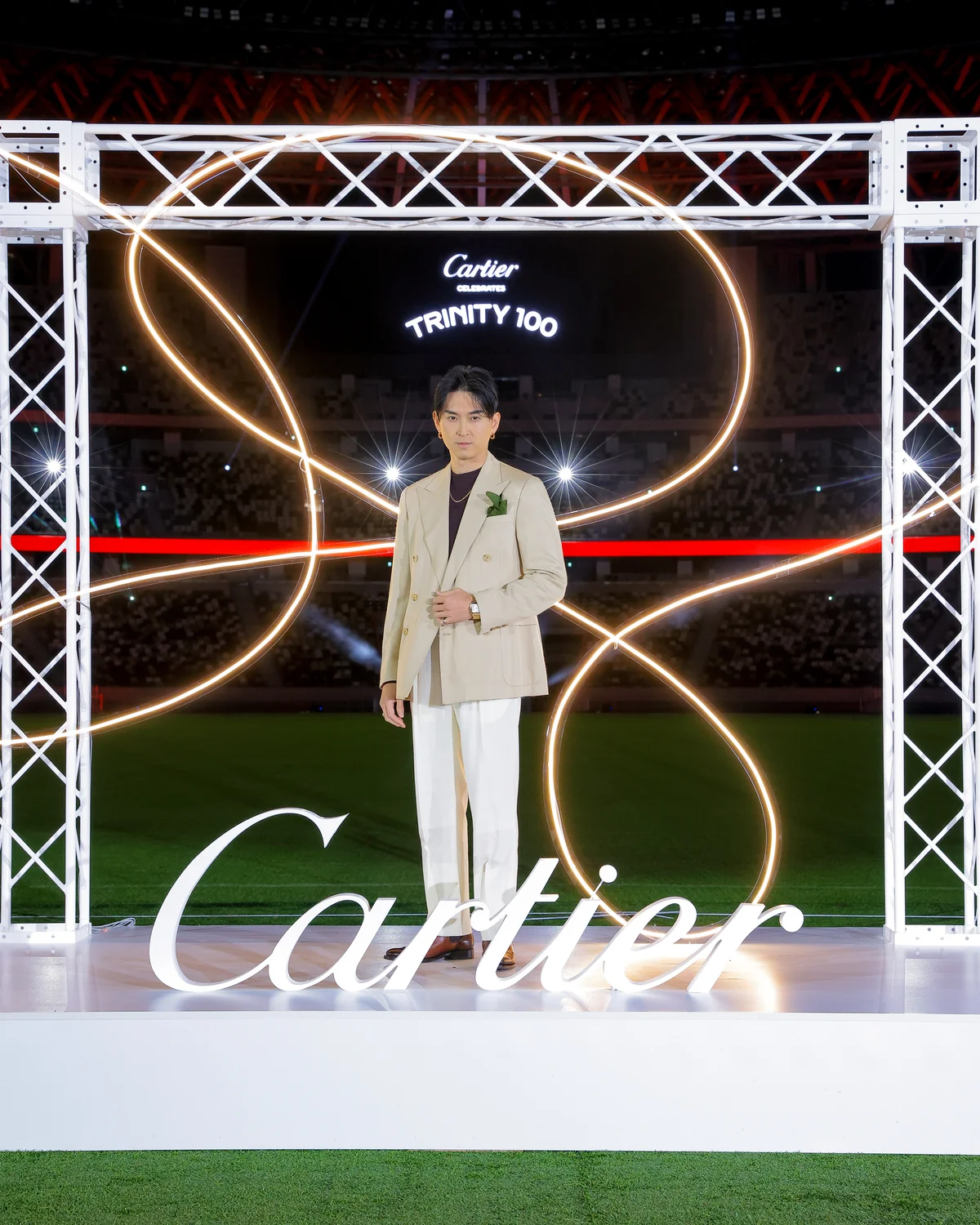 カルティエ　トリニティ　松田翔太