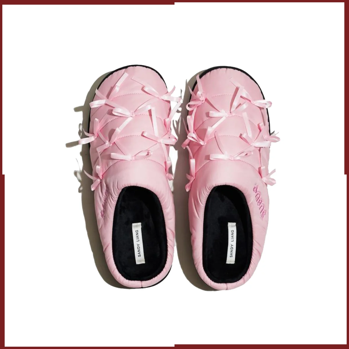 スブのシューズ「SUBU x SANDY LIANG SLIPPERS IN PINK」