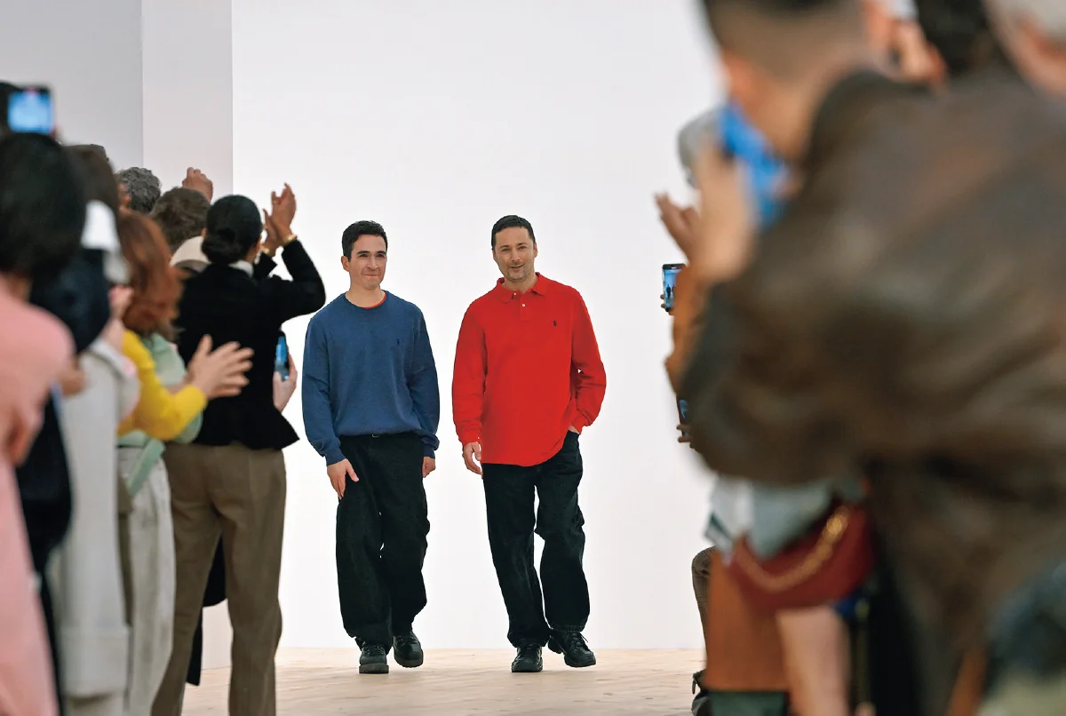 JACK McCOLLOUGH & LAZARO HERNANDEZ(ジャック・マッコロー＆ラザロ・ヘルナンデス)×LOEWE　2026年春夏パリ・ファッションウィーク 
