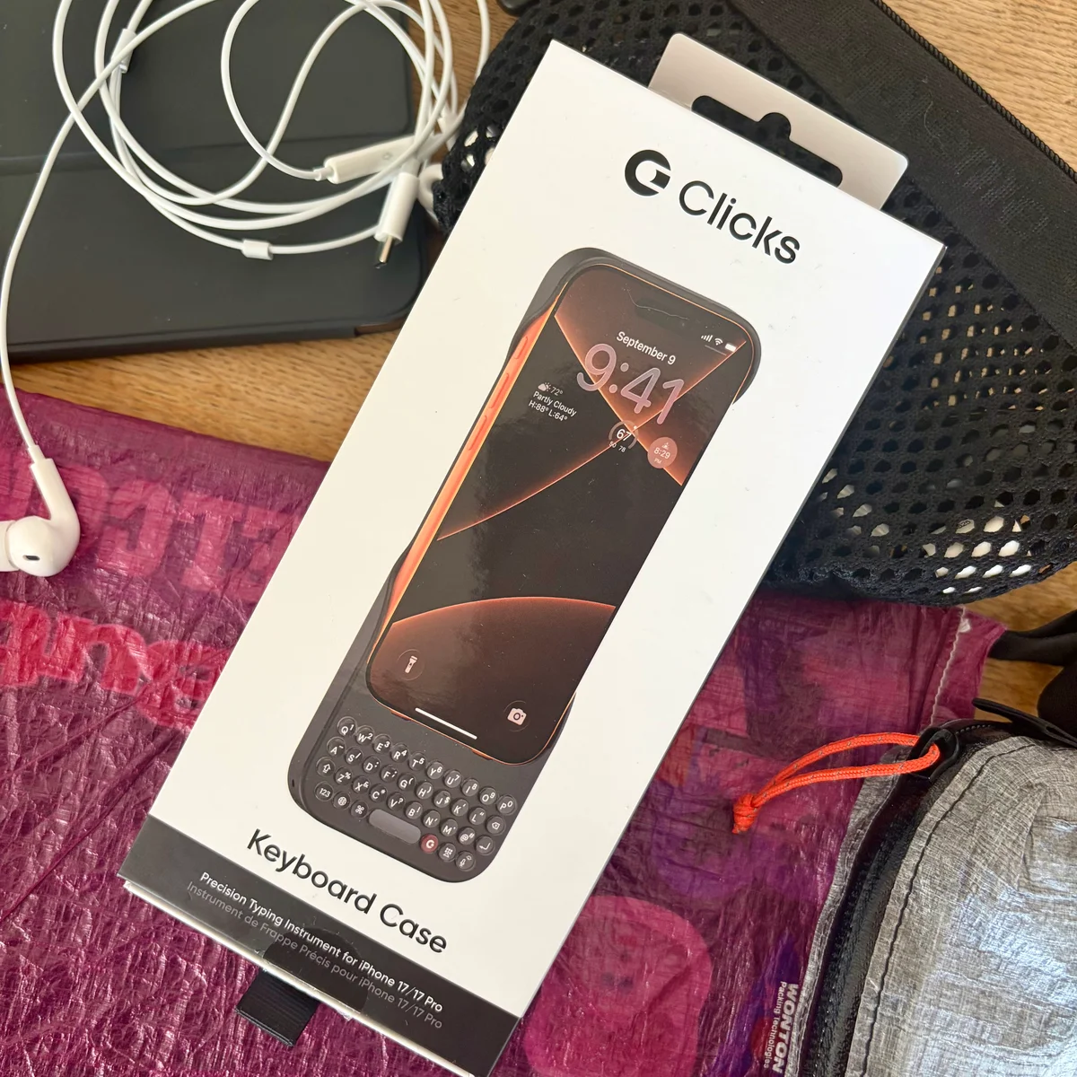 Clicksのキーボードケースの箱の画像