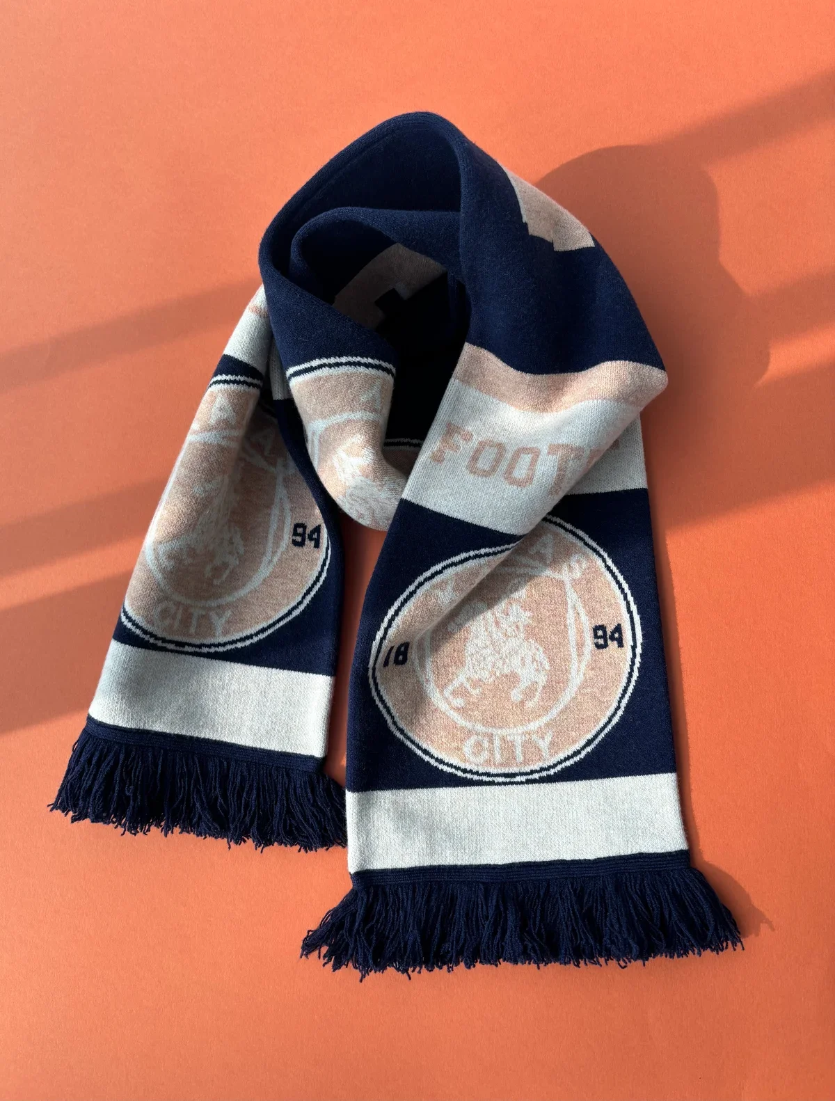 セントジョンズサードクラブの「マフラー」