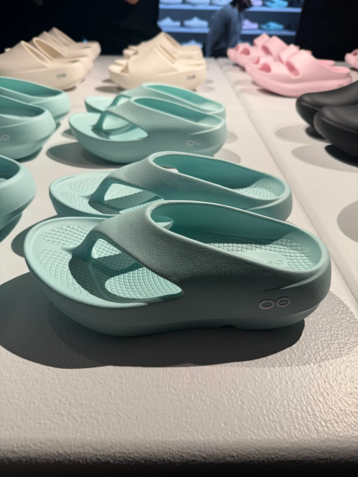 “1万歩”歩いても快適なサンダル、【OOの画像_9