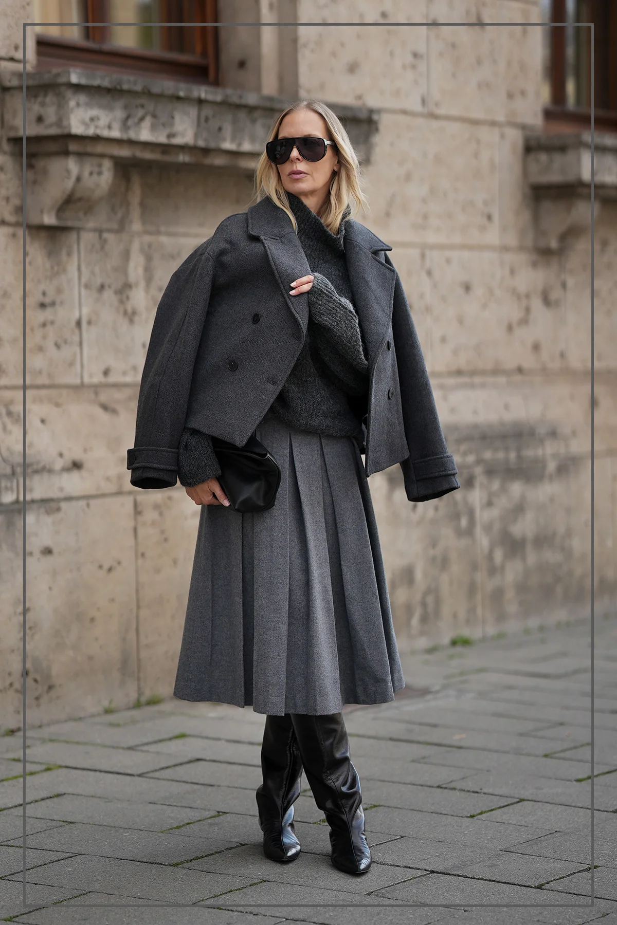 グリーンのワンピースを着用したスナップ