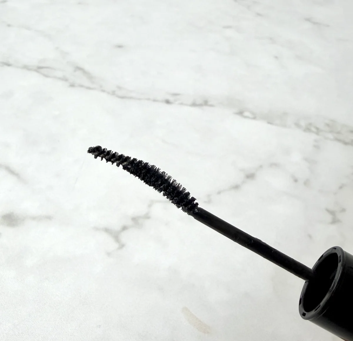 マジョリカ マジョルカ ラッシュエキスパンダー ネオラッシュのブラシの先端部分の画像