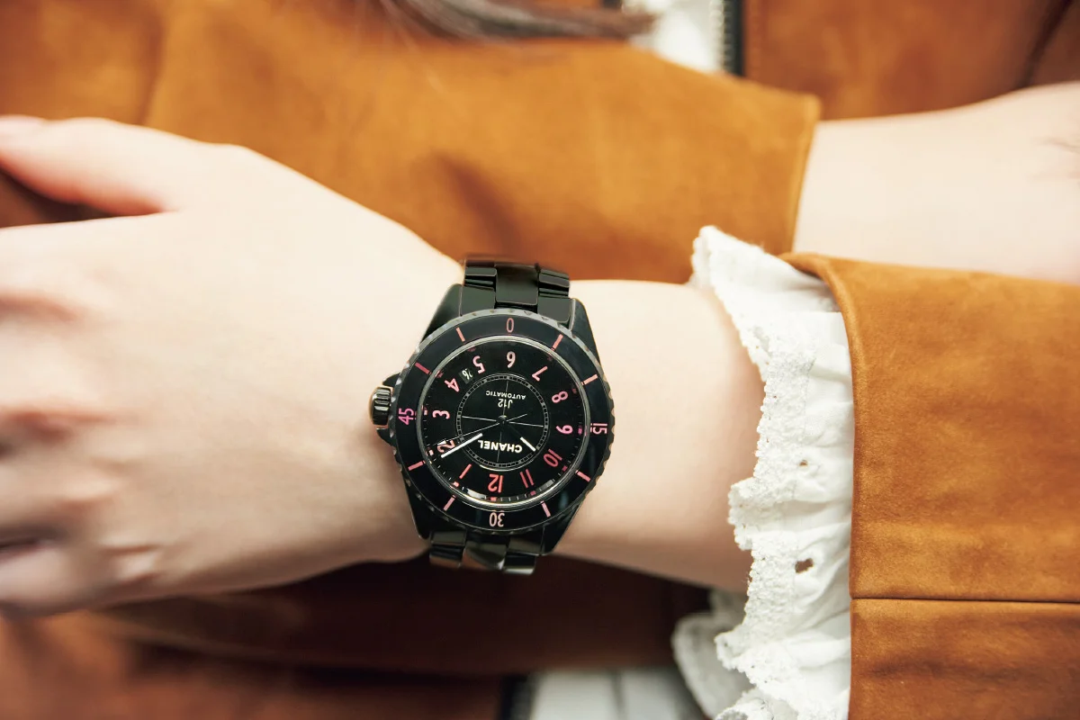 CHANEL J12 BLUSH Caliber 12.1