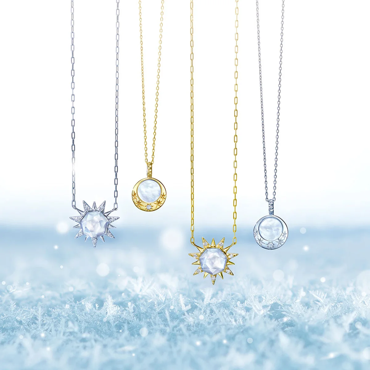 STAR JEWELRY　2022クリスマス　イヤーカフ　ホリデーコレクションオパール