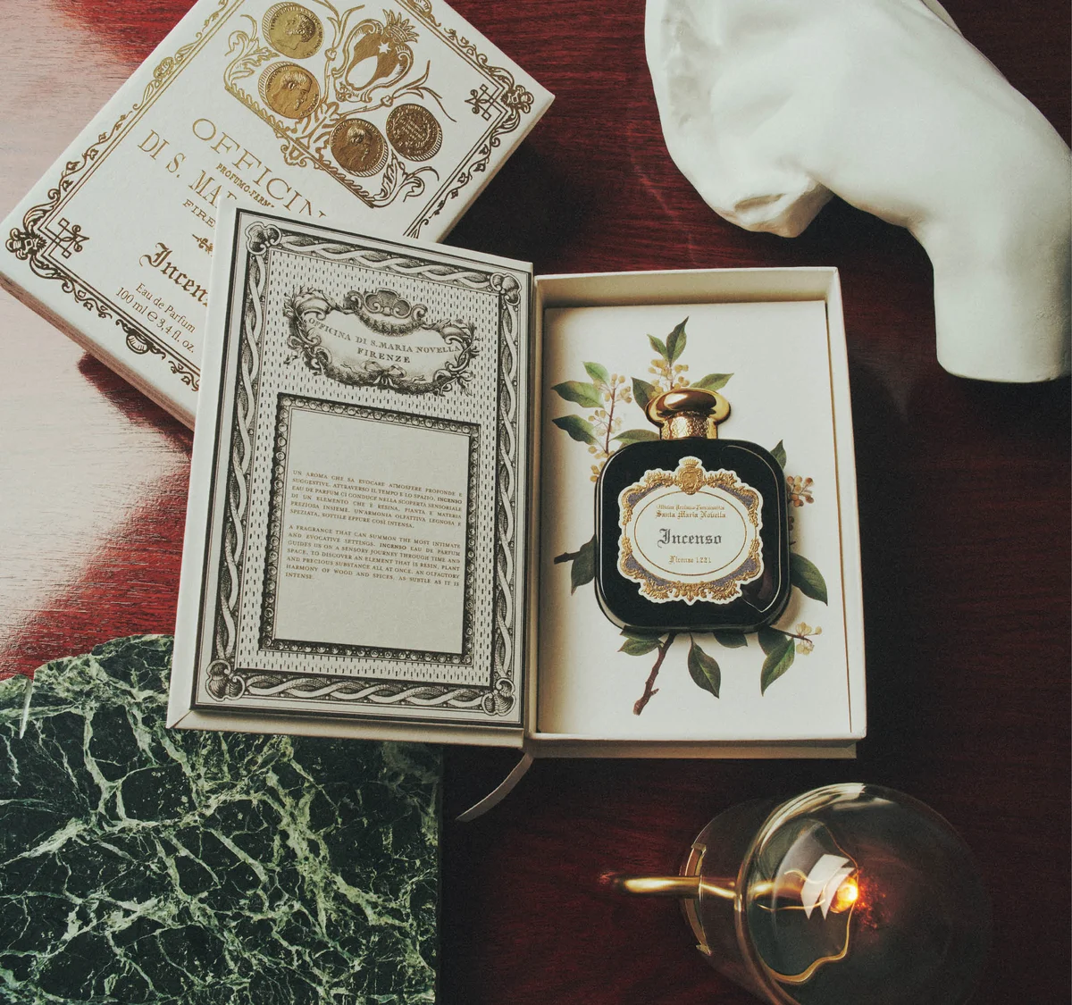 オードパルファム インチェンソ（100㎖）￥41,800／サンタ・マリア・ノヴェッラ・ジャパン