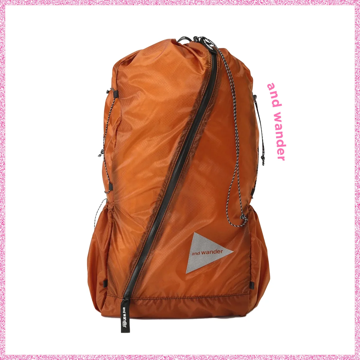 アンドワンダーのバックパック「sil daypack 18」