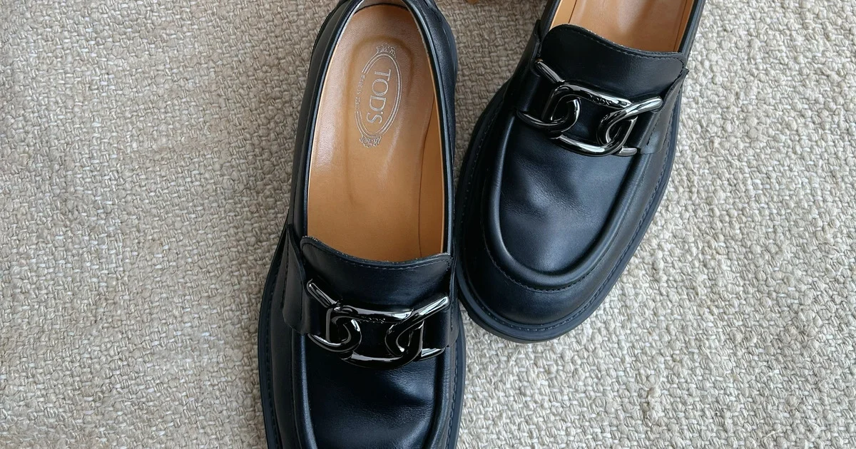 【新品未使用箱あり】 2024-25年秋冬デザインTOD’Sローファー 新品未使用箱あり】 2024-25年秋冬デザインTOD'Sローファー トッズ24年