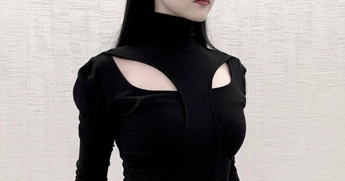 この秋はフェティコのドレスとボディスーツさえあればいい #深夜の