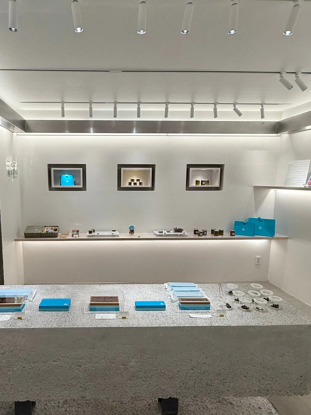 世界的ショコラティエが千石に集う、ショコラの名店「LoDYc chocolate （ロディック チョコレート）」へ行ってきました　#lodycchocolate