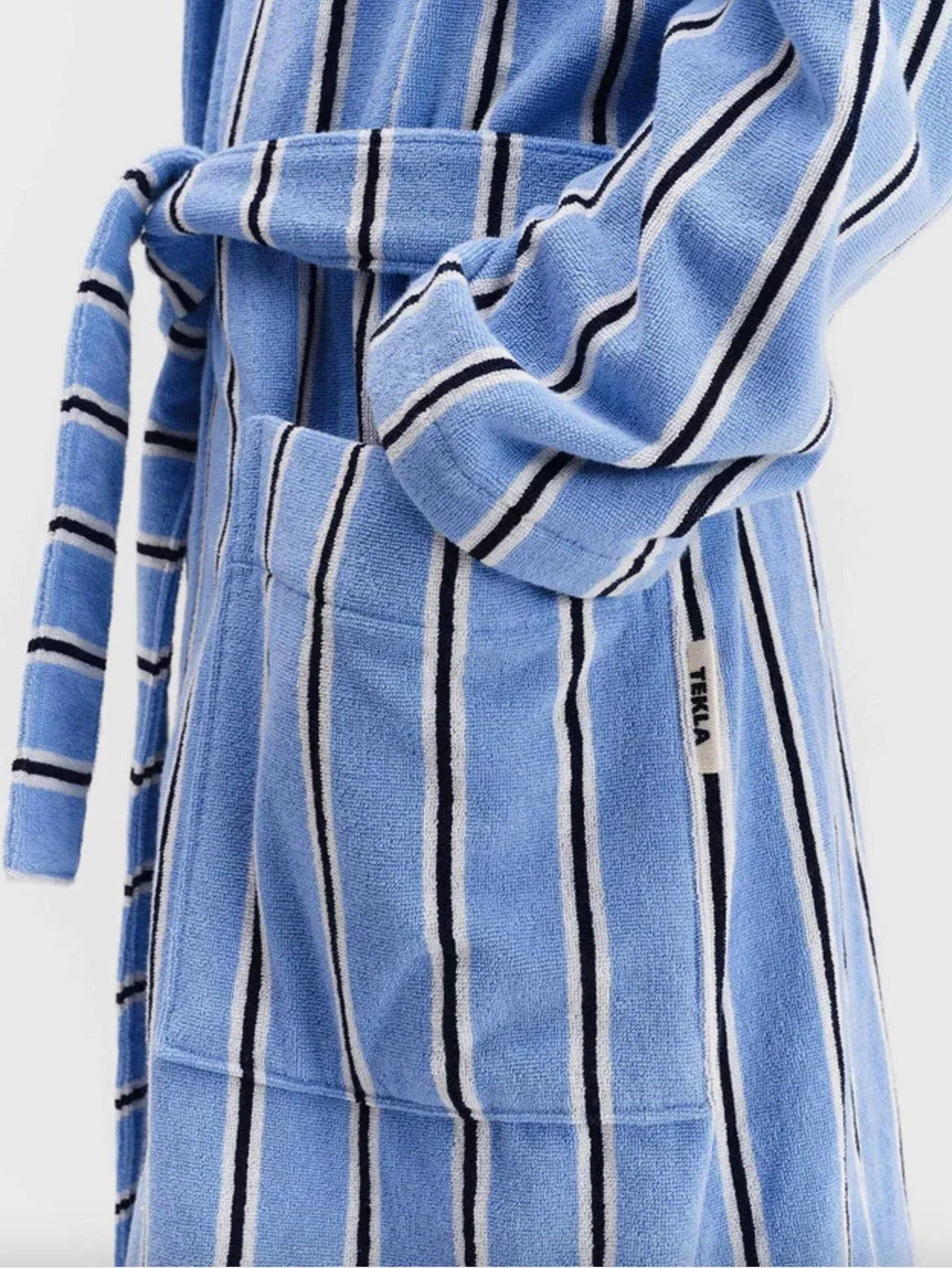 【TEKLA】のホリデイコレクションがBIOTOPに集合。バスローブとスリープウェアをラインナップ