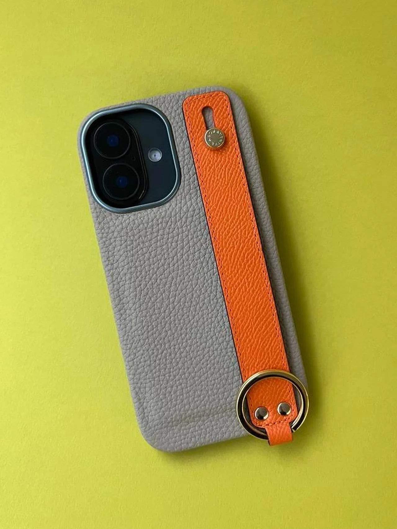 【2026年開運】水晶玉子さん監修。ファッション感覚で取り入れたいレザースマホケース【ボナベンチュラ】