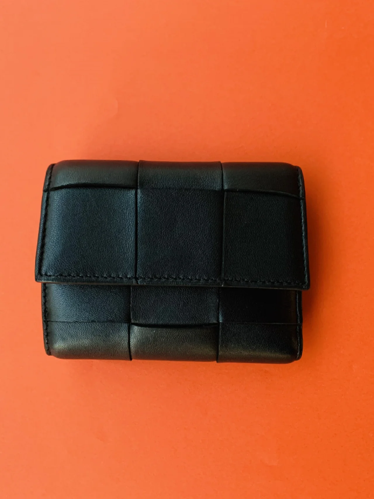 【SPURエディター愛用財布】10選｜デザイン性と実用性が両立した人気ブランドのミニ財布&フラグメントケースが勢揃い！
