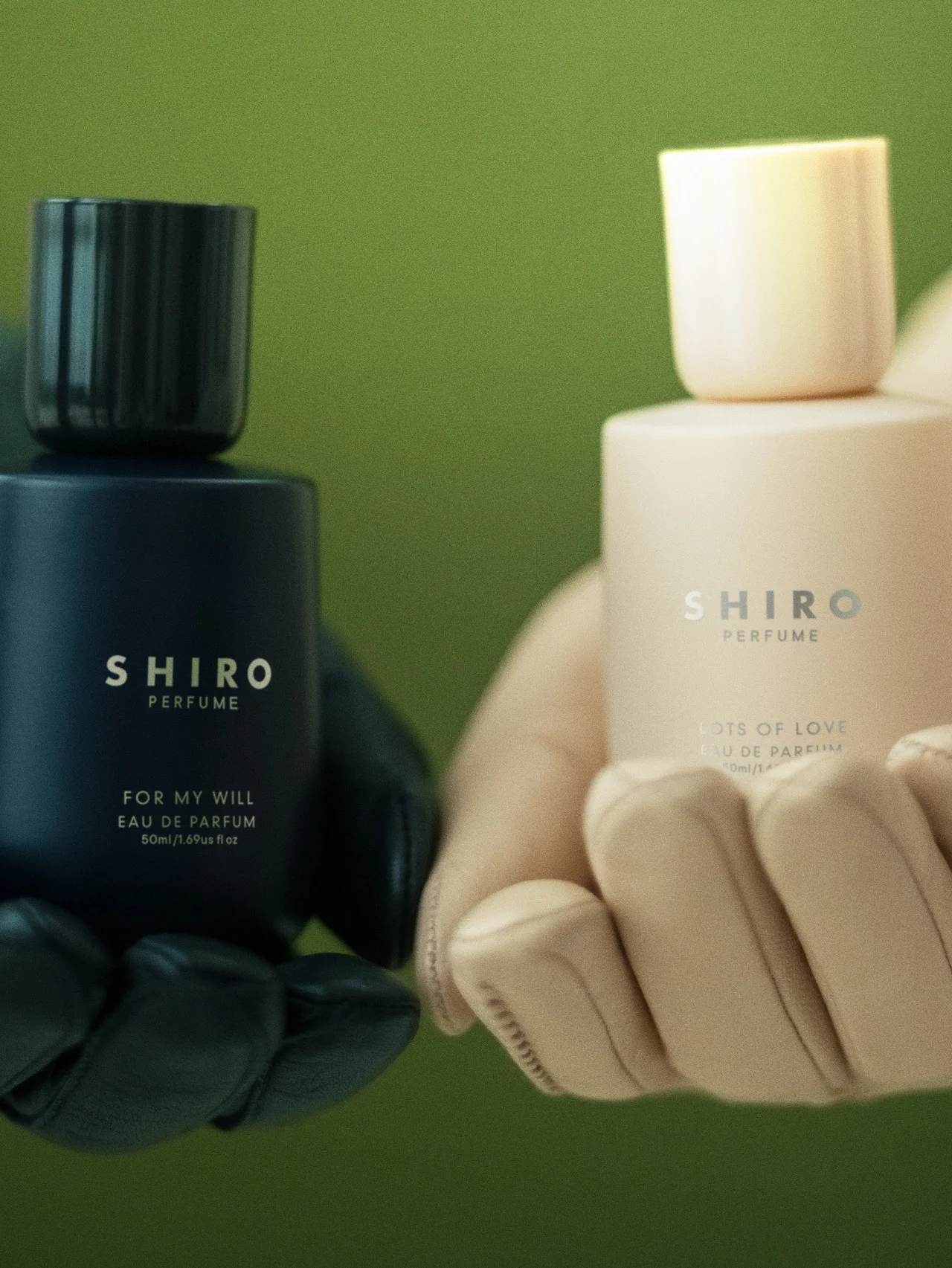 【SHIRO】ホリデー限定パフューム2種が登場。愛と感謝を香りに託して