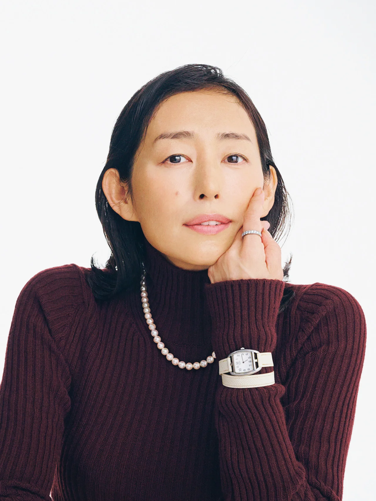 20代から50代まで。【木村多江】さんの人生に寄り添ってきた、ジュエリー＆腕時計