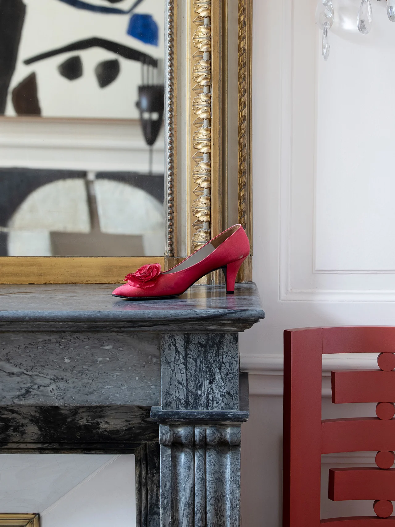 ロジェ ヴィヴィエがパリに新拠点をオープン