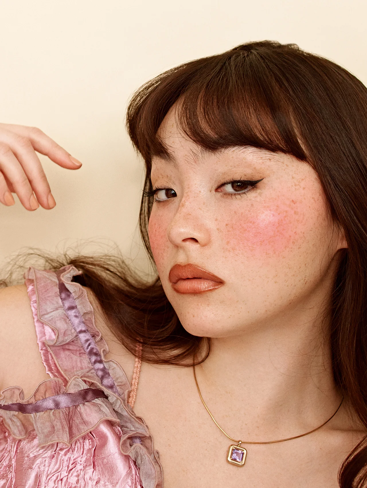 グッチ グロウ  ブラッシュで、【サブリナ・カーペンター】のチークルックを真似したい！