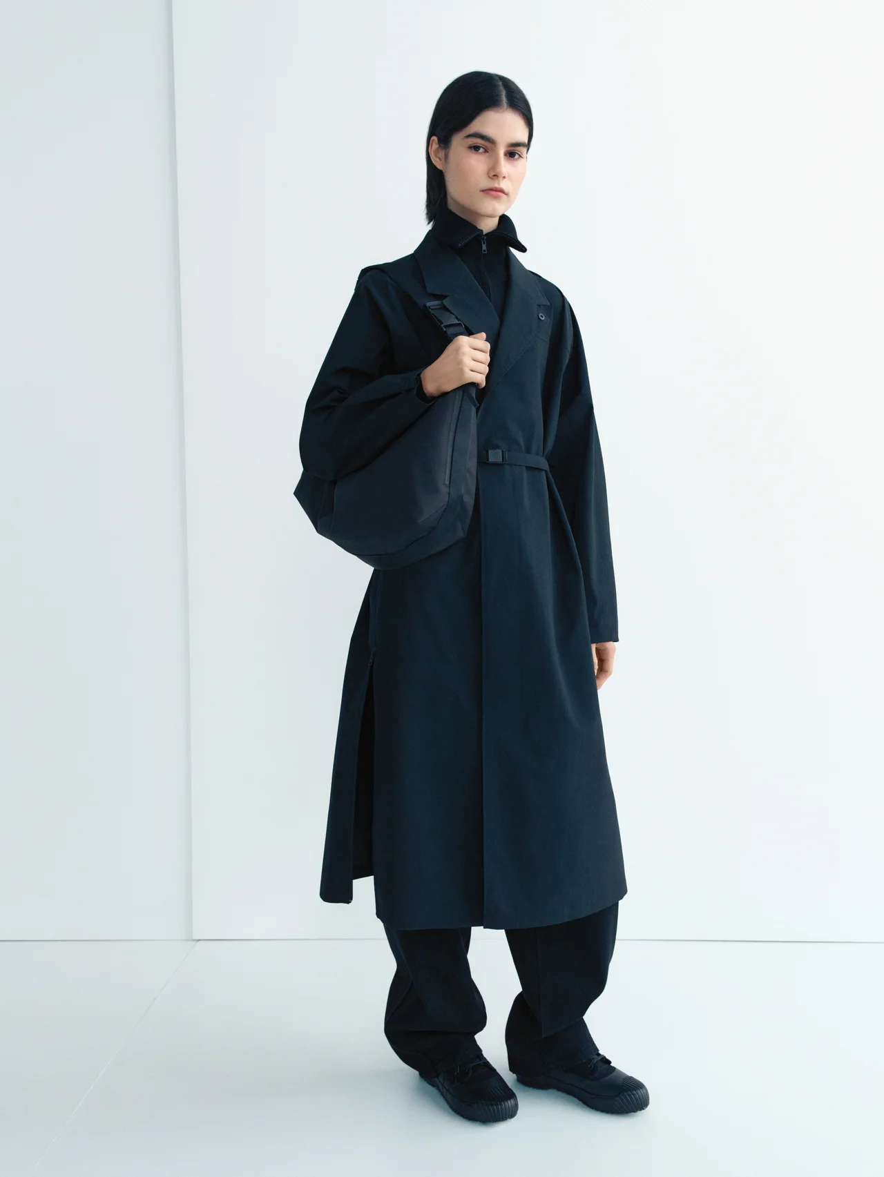 〈全アイテム掲載〉【ユニクロ ユー】から2025年秋冬コレクションが発売。トーナルカラーで落ち着いたムードを演出