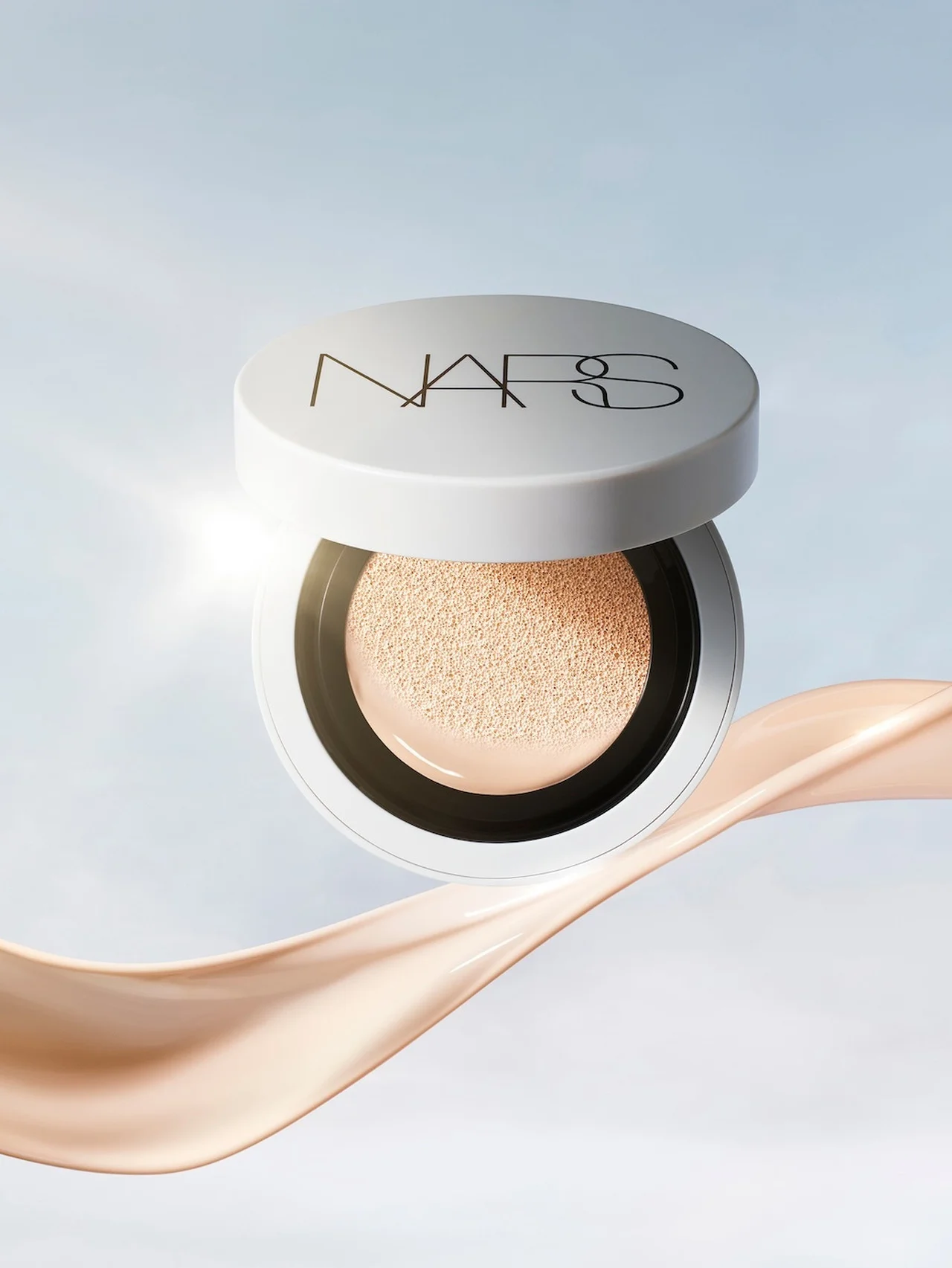 早くも名作の予感！ 【NARS】大人気“リフ粉”シリーズにクッションファンデーションが登場