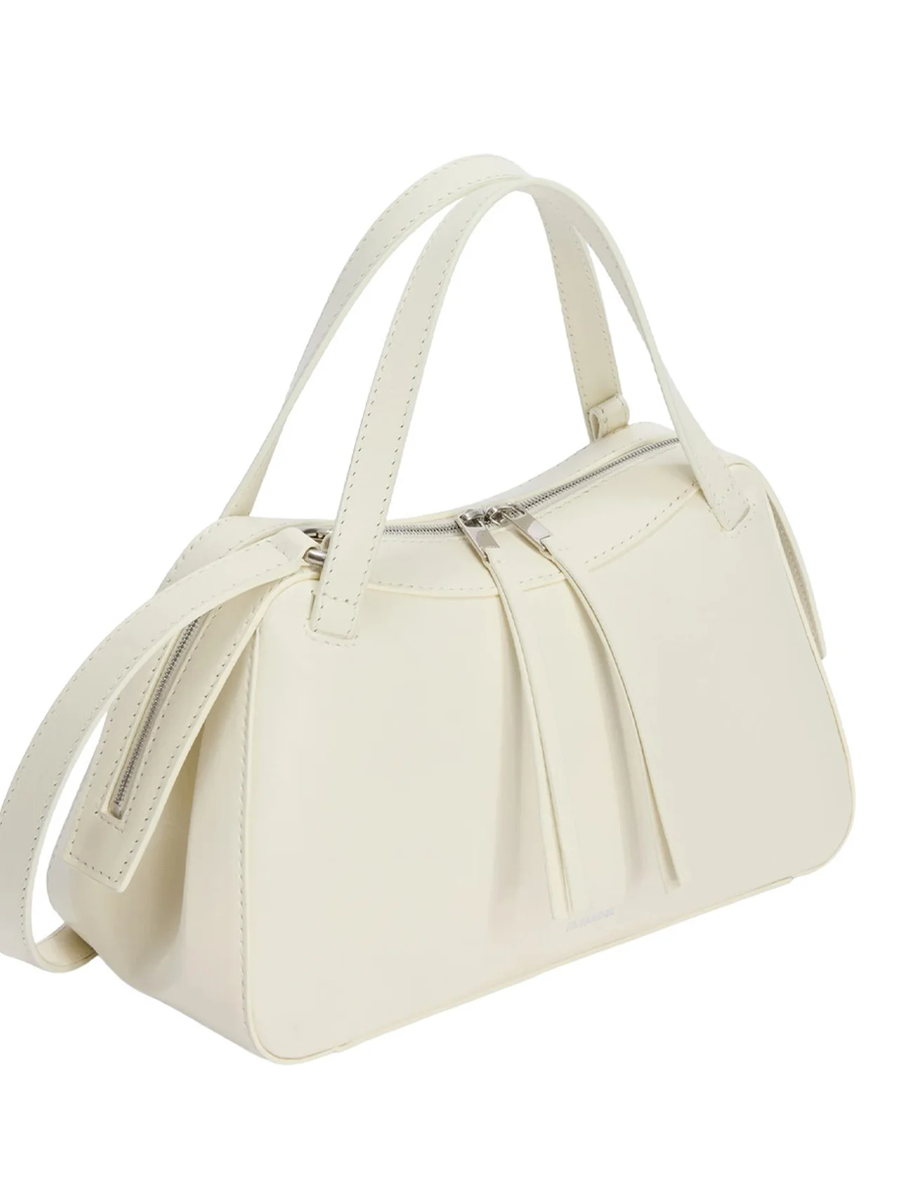 ただものじゃない白が効く。２月の装いの切り札に【ジル サンダー】のバッグ vol.1311