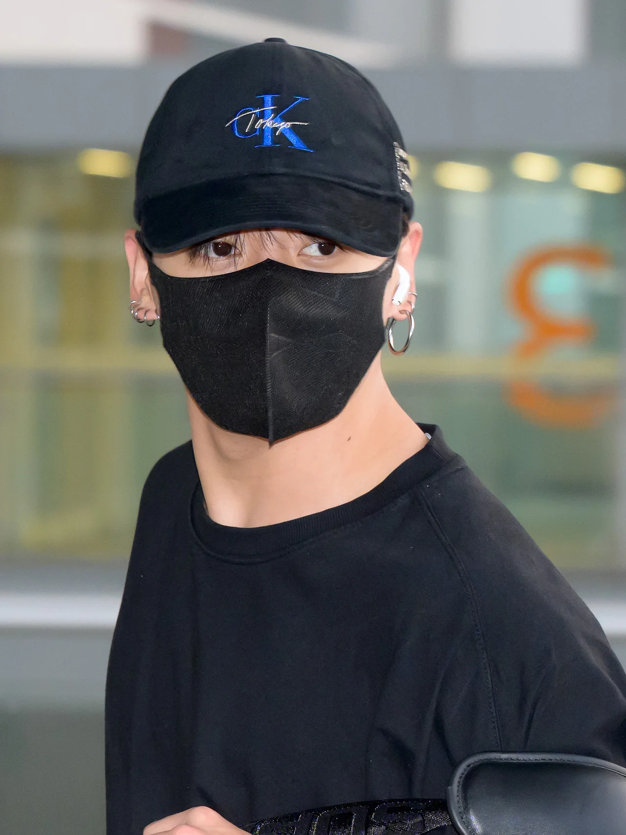 #BTS #ジョングク  着用【カルバン・クライン】のフラッグシップストア原宿店限定キャップが抽選販売で再入荷！