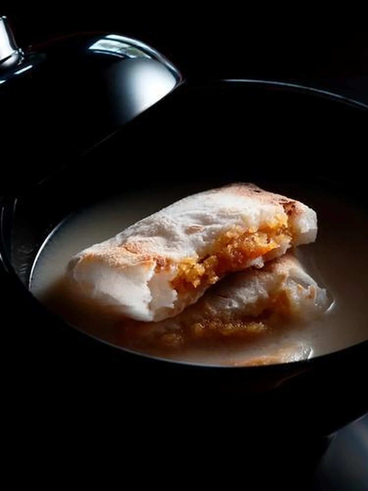 【紫野和久傳】の“進化する京都の贈り物”が勢揃い。冷凍鍋から正月用和菓子まで、年末年始のご挨拶にも最適