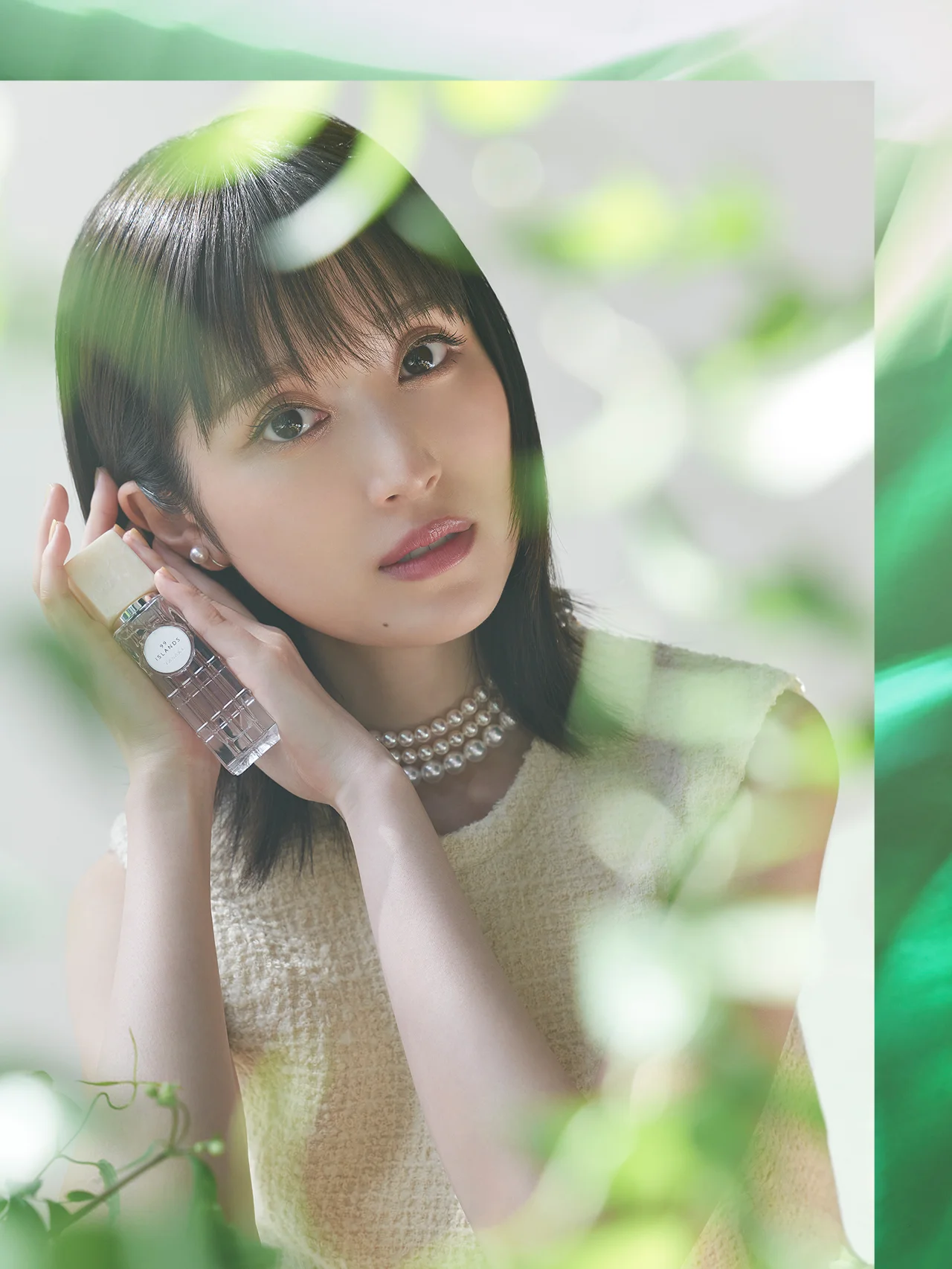 きらめきを香りに変えて 福本莉子がまとうTASAKI初のフレグランス