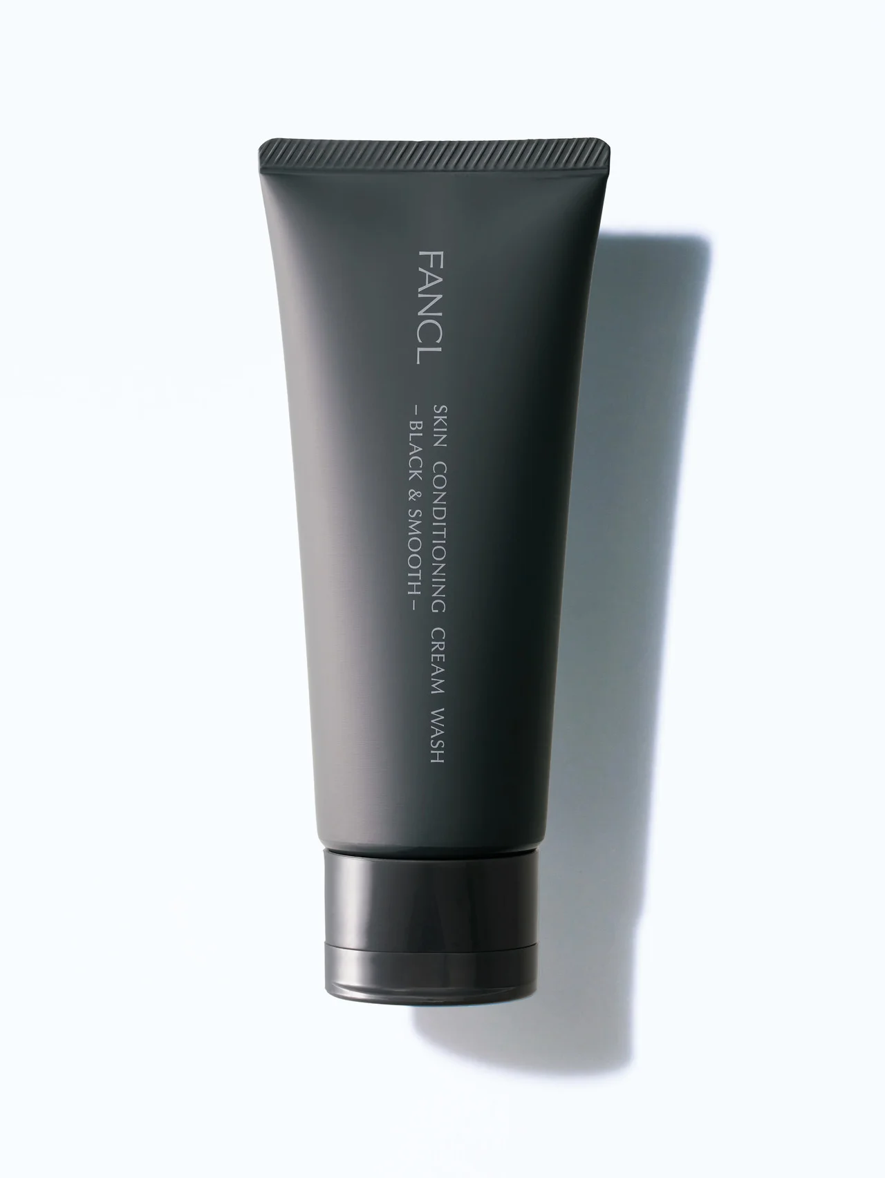 【ファンケル】“居座り角栓”をふやかして落とす。毛穴に特化した新洗顔料がデビュー