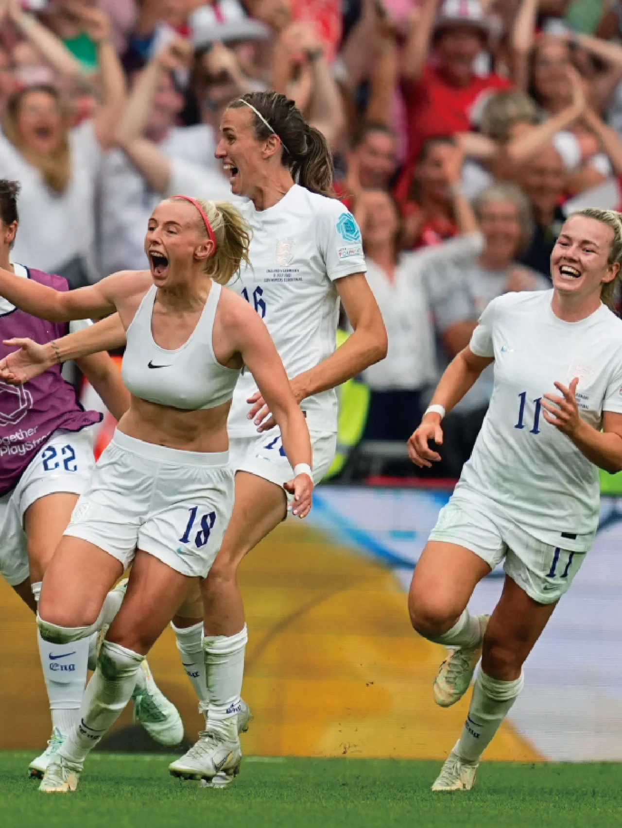 スポーツから社会を「読む」。女子サッカーを観なくては！