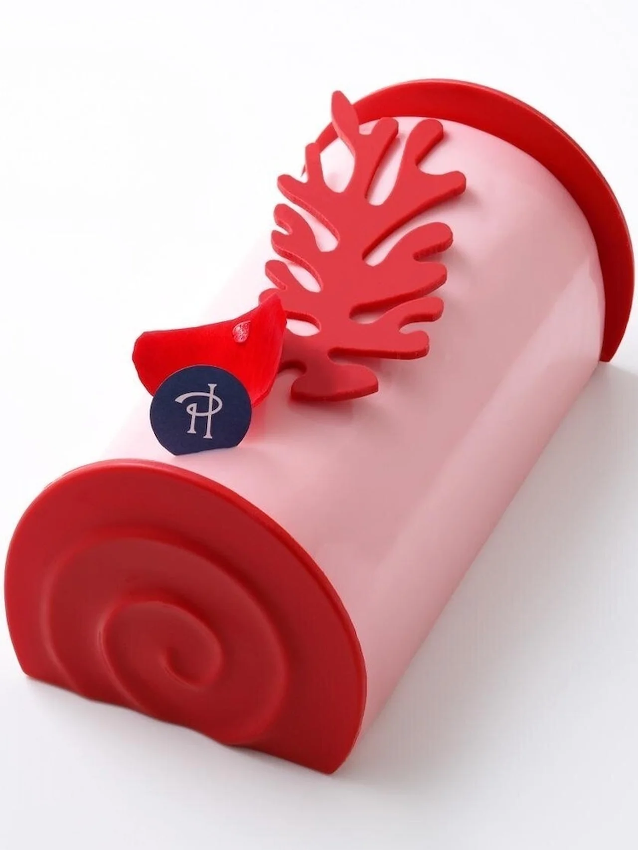 2025年のテーマは深海！ 【ピエール・エルメ・パリ】より多彩なクリスマスケーキが登場