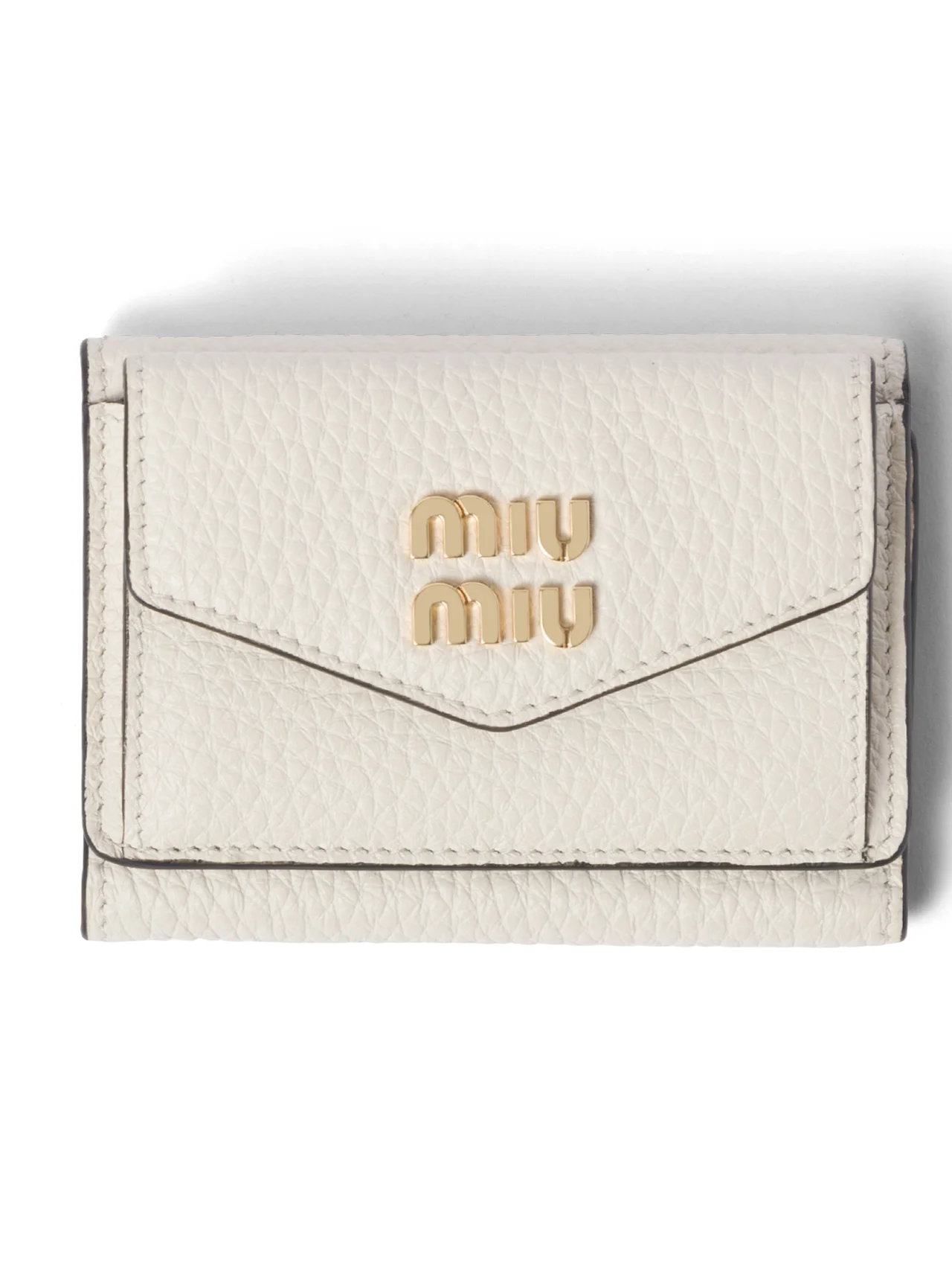 【ミュウミュウ】ホワイトレザーが映える、モードな三つ折り財布