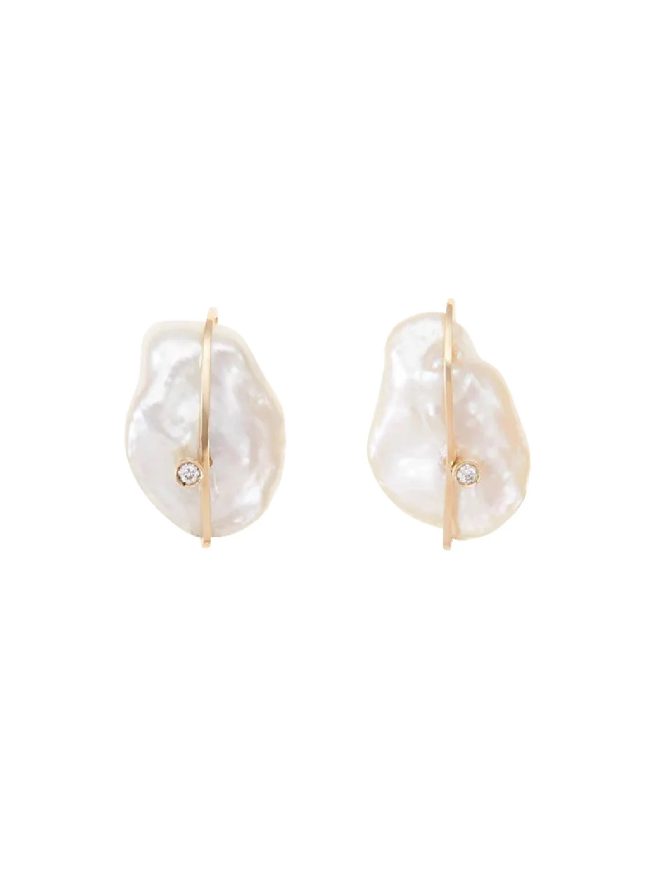 「はじめまして」を好印象に導くバロックパール。【エネイ】のピアス vol.962