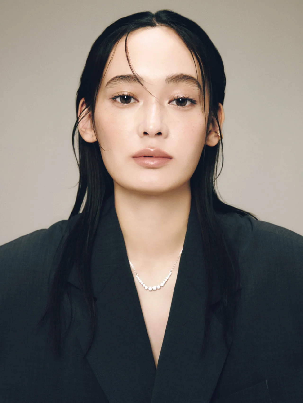 【立体顔メイクアップ】おすすめコスメとハウツーを伝授！