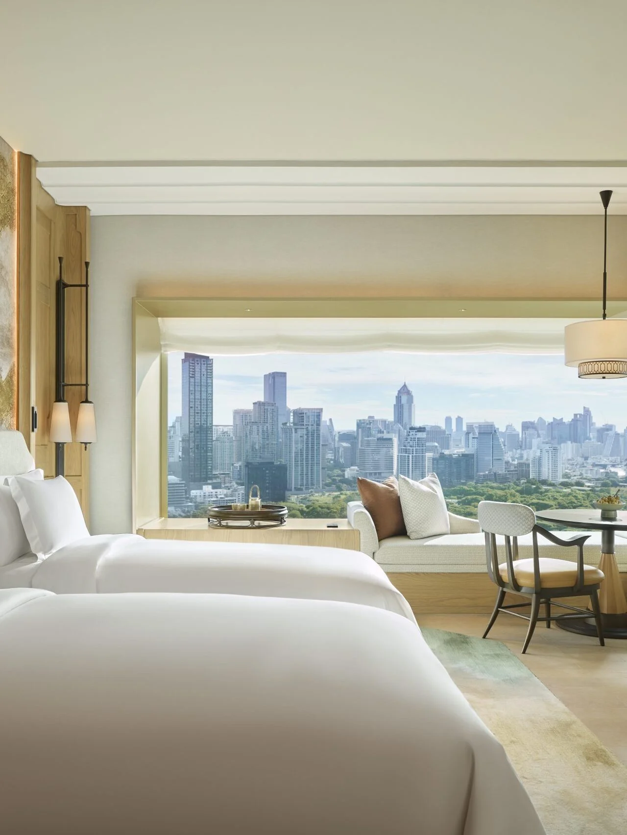 生まれ変わったバンコクの５つ星ホテル【デュシタニ バンコク】でリュクスなステイを