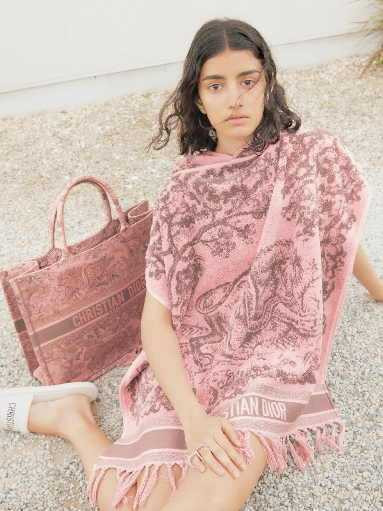 DIORのバカンススタイルの美学が宿る“ディオリビエラ”