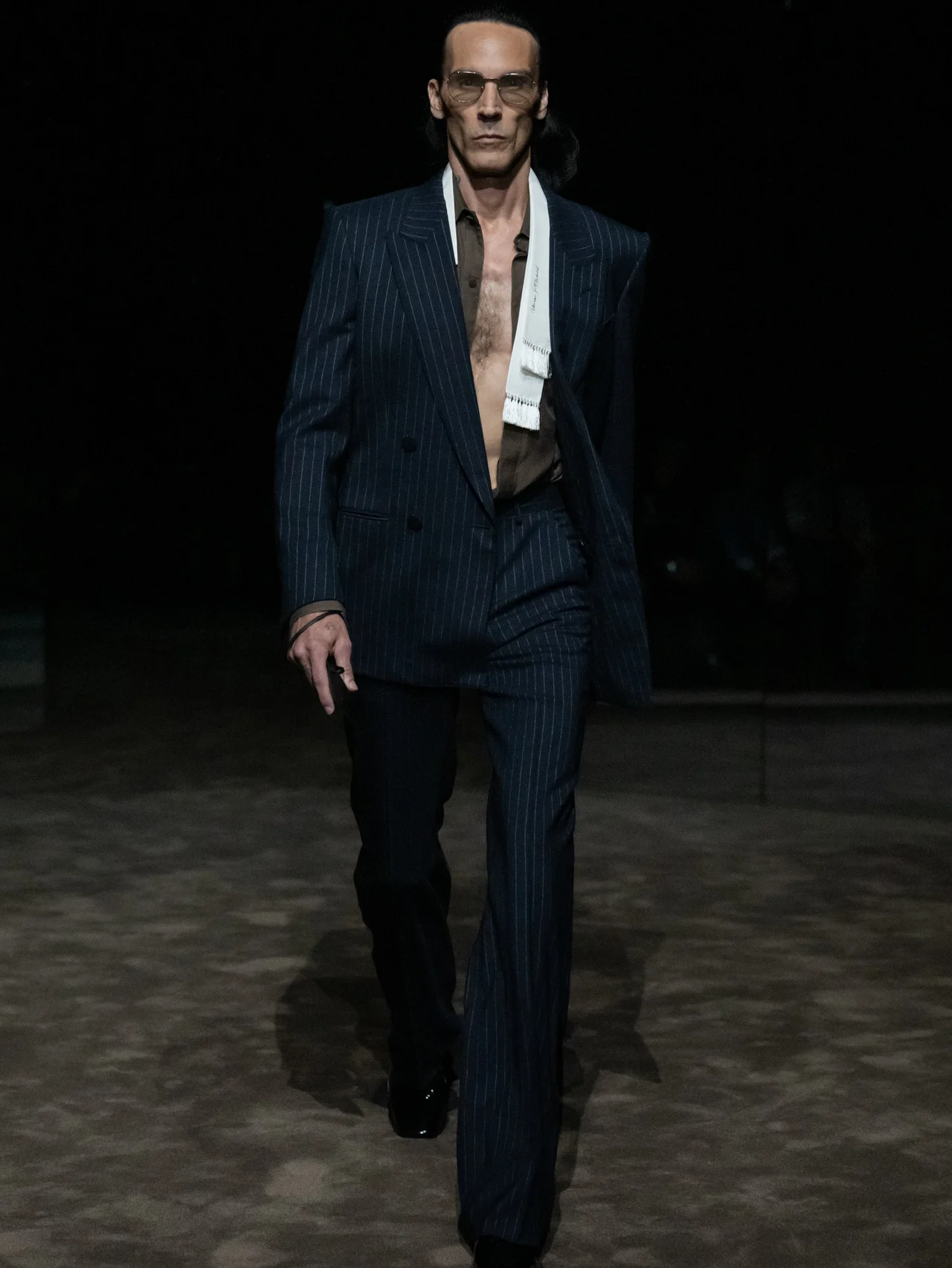 TOM FORD