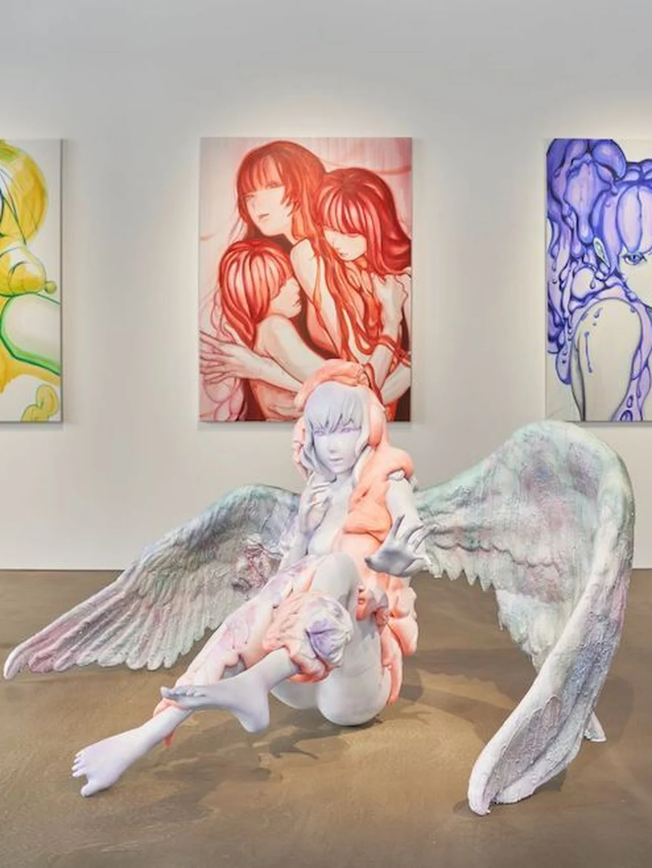 神田神保町に注目の新ギャラリーがオープン。YOASOBI「夜に駆ける」のMVを手がけたアーティスト、ninaが初個展を開催中