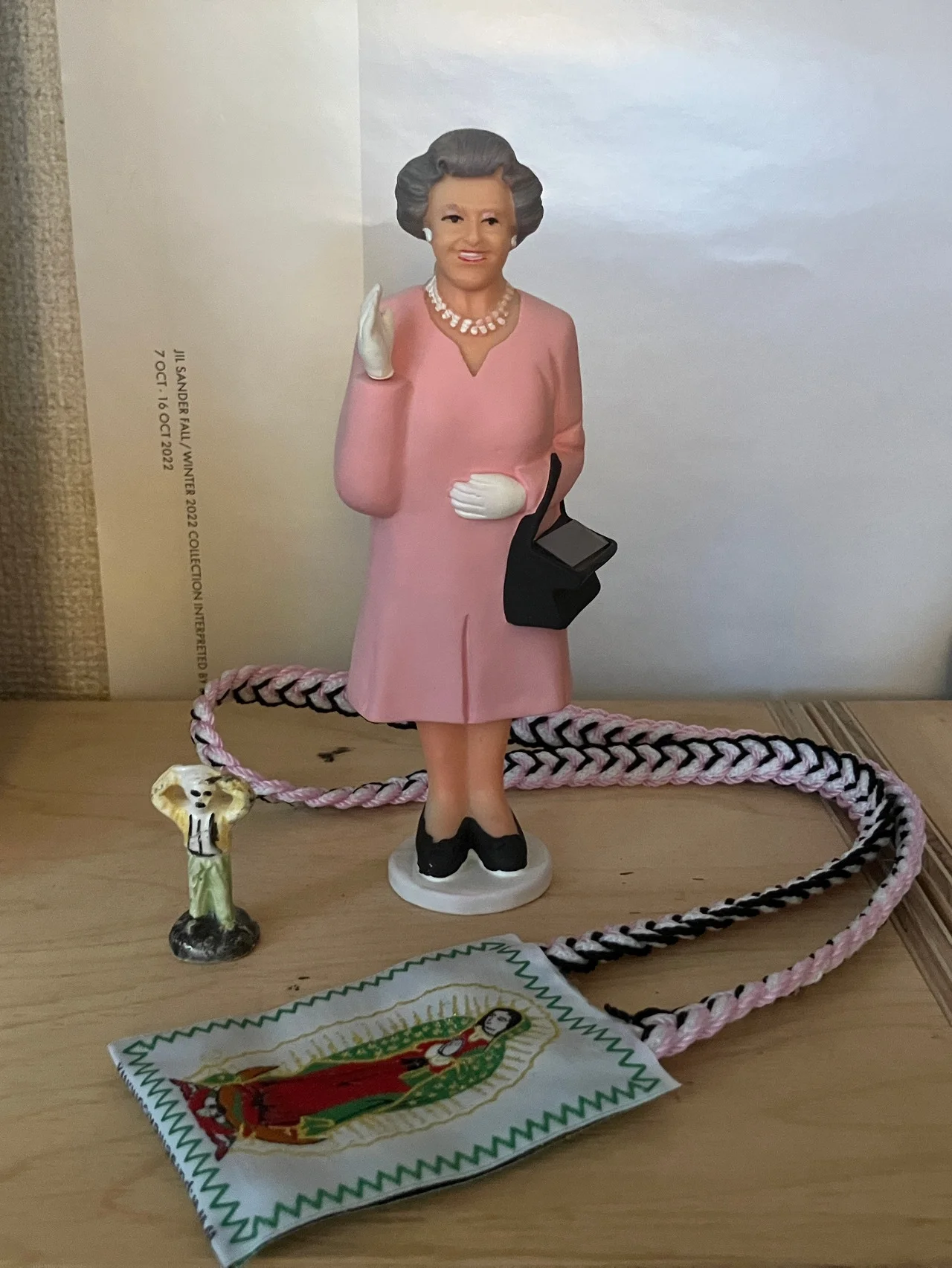 フランス、メキシコ、イギリス生まれです。奇妙でかわいらしい我が家の住人たち #深夜のこっそり話  #1972
