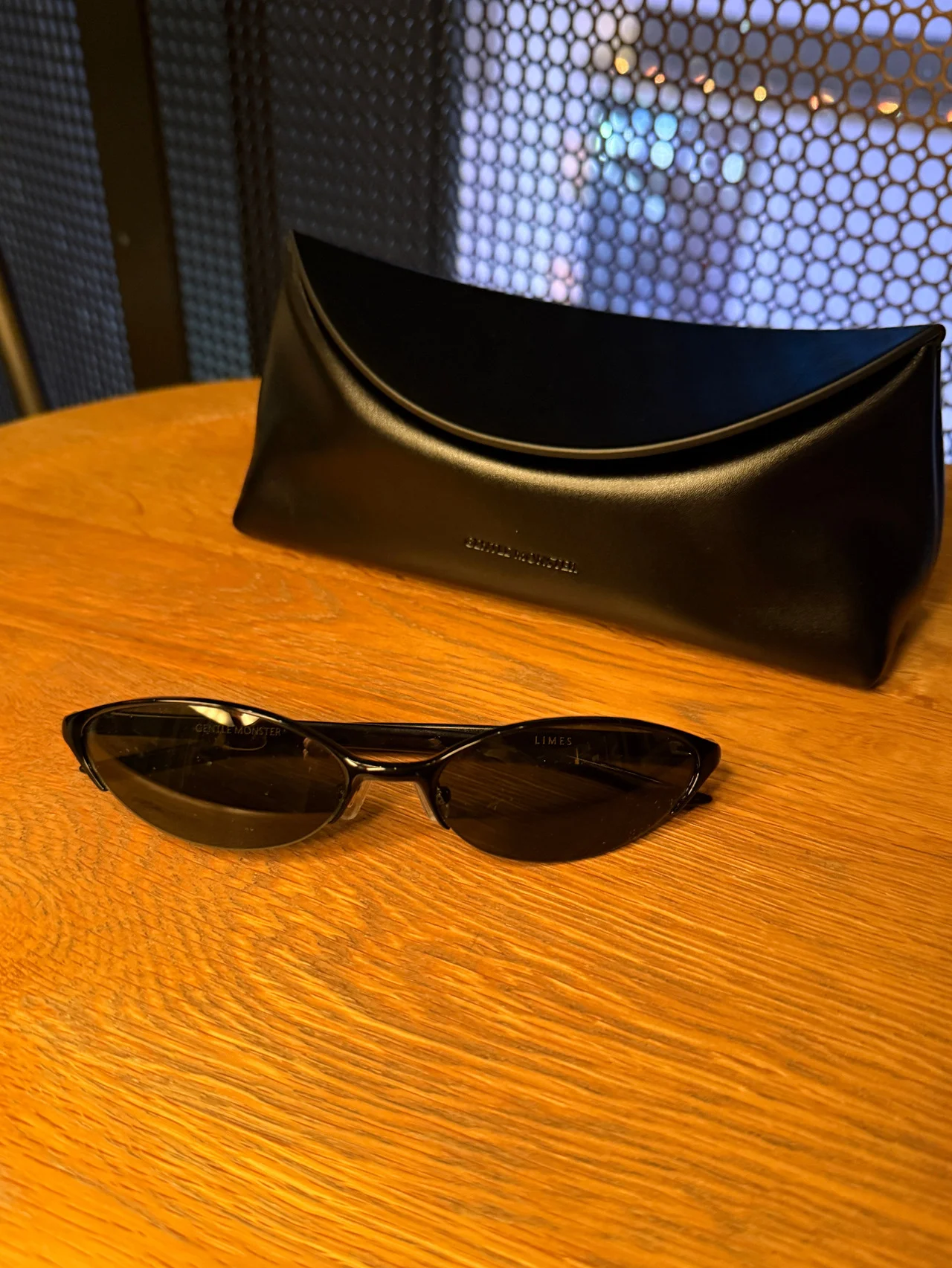 【ジェントルモンスター】冬の相棒アイウェア、キャッツアイサングラスと出合った話