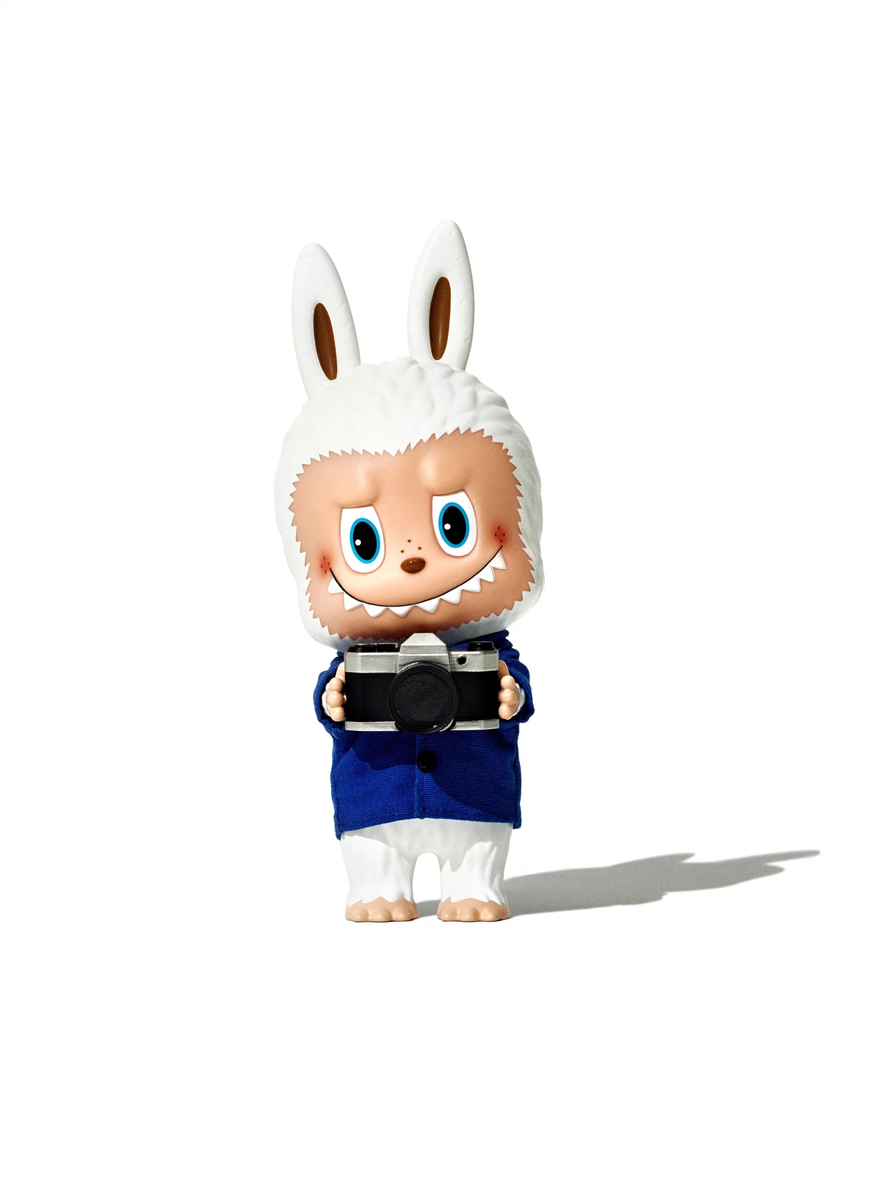 【ZARA】50周年を祝して、アナ・スイやケイト・モスら豪華50人のクリエイターが集結！ ジャケットから「LABUBU」やサーフボードまで特別なアイテムが登場