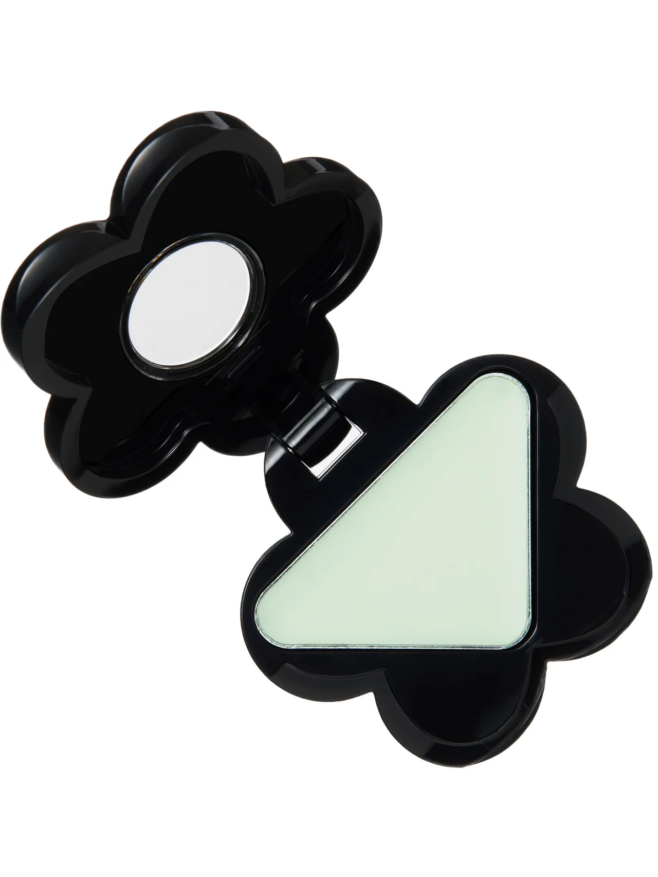 “毛穴レス”が加速する。【マリークワント】の補正下地がパワーアップして復刻