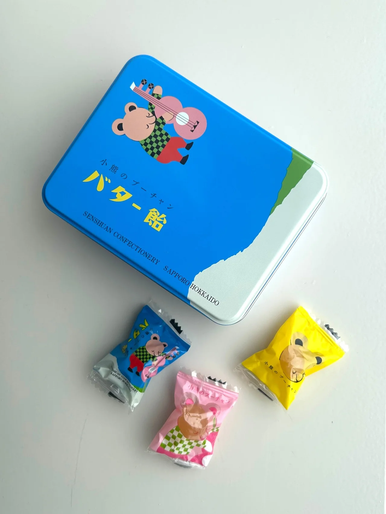 世にも可愛い北海道土産は【千秋庵】の子熊のプーちゃんグッズ
